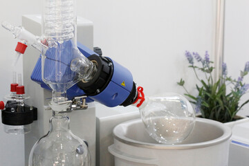 Les rotavaporateurs dans le laboratoire de chimie organique
