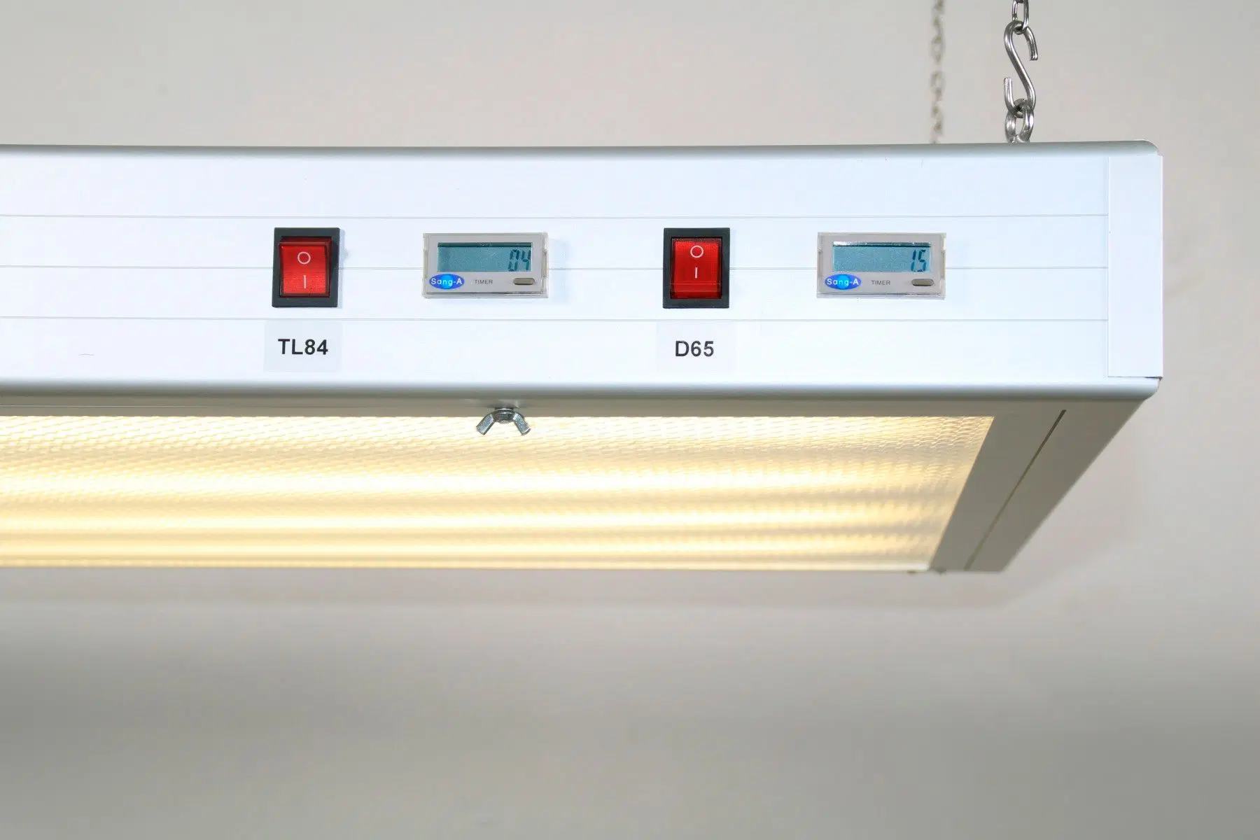 Boîte à lumière colorée suspendue YR05533// YR05535 – 1