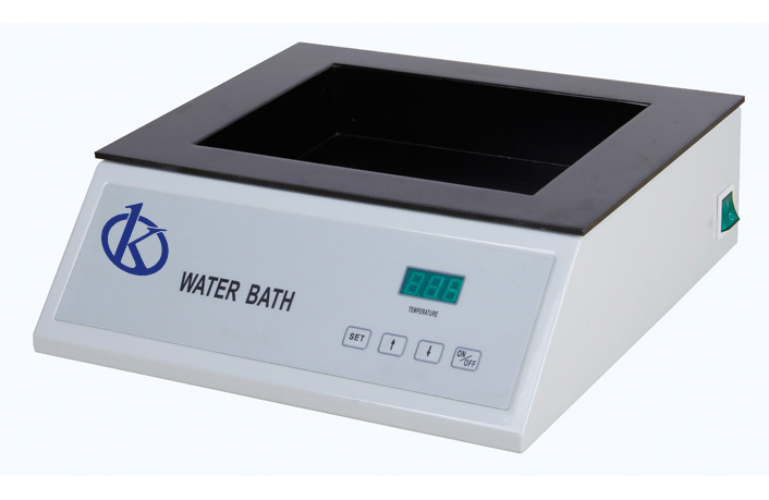 Exploration des Potentialités et Utilisations du Bain Marie Histologique