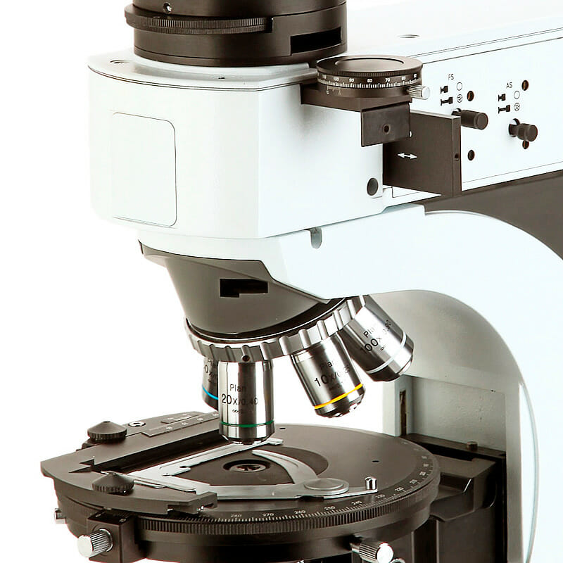 Microscope polarisant YR0262 – YR0263 – 2